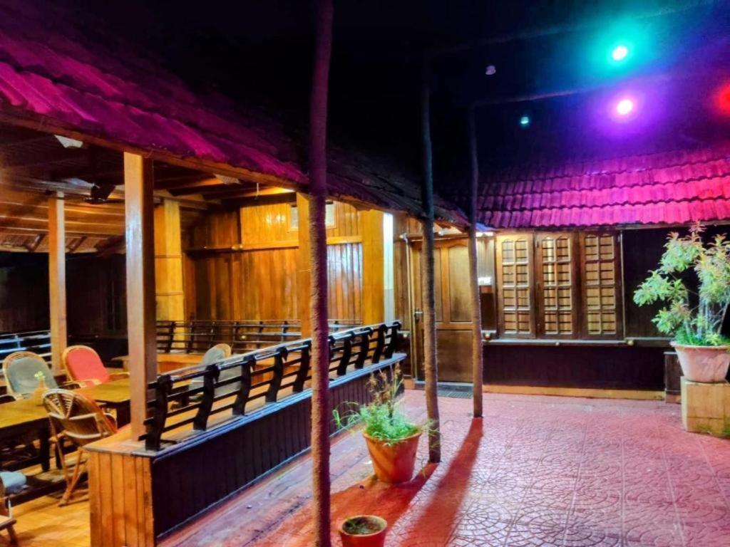 Moon Waves Beach Hotel Varkala Exteriér fotografie