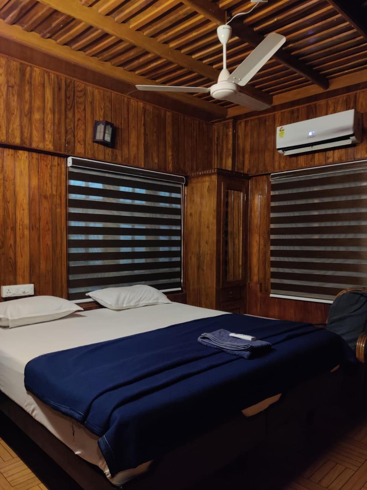Moon Waves Beach Hotel Varkala Exteriér fotografie